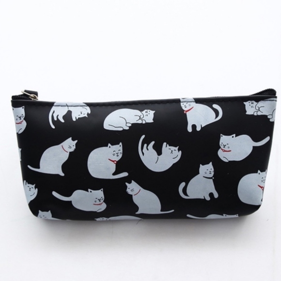 Cat Pencil or Makeup tool bag - Picture 3 of 7